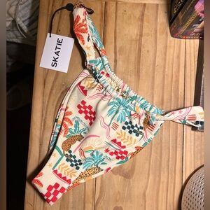 Skatie Bobbi Thick Band Bikini Bottom